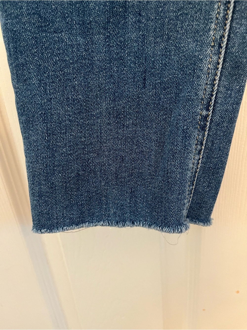 Frank & Eileen Derry Raw Hem Straight Leg Jeans – Size 26 - Picture 6 of 8